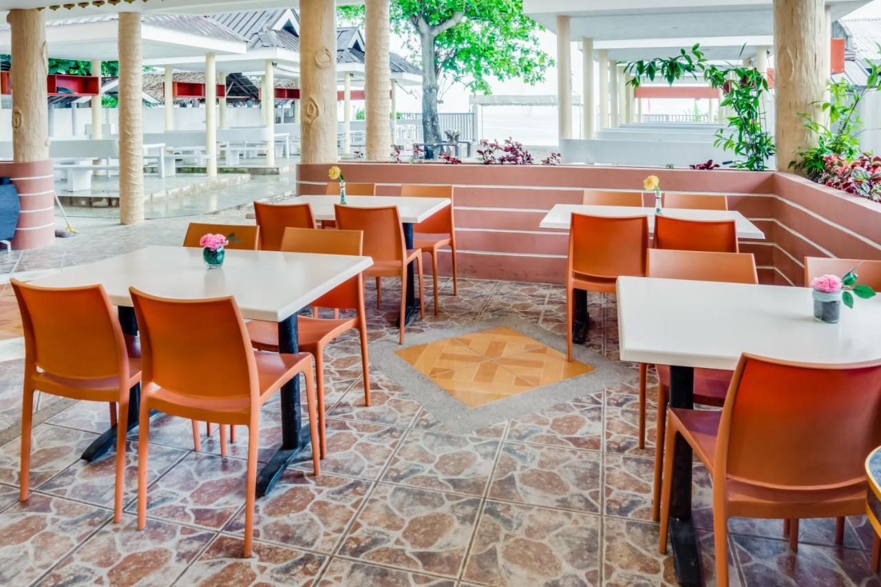 Cawit Resort And Cafe Esperanza Exterior photo
